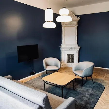 Ξενοδοχείο με διαμερίσματα Ineon 4*